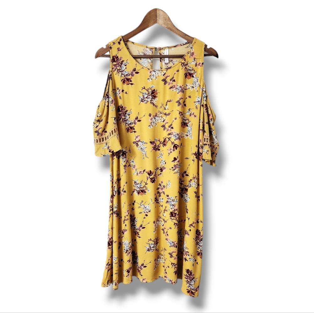 Xhilaration Floral Print Short Sleeve Cold Shoulder Casual Dress | XXL